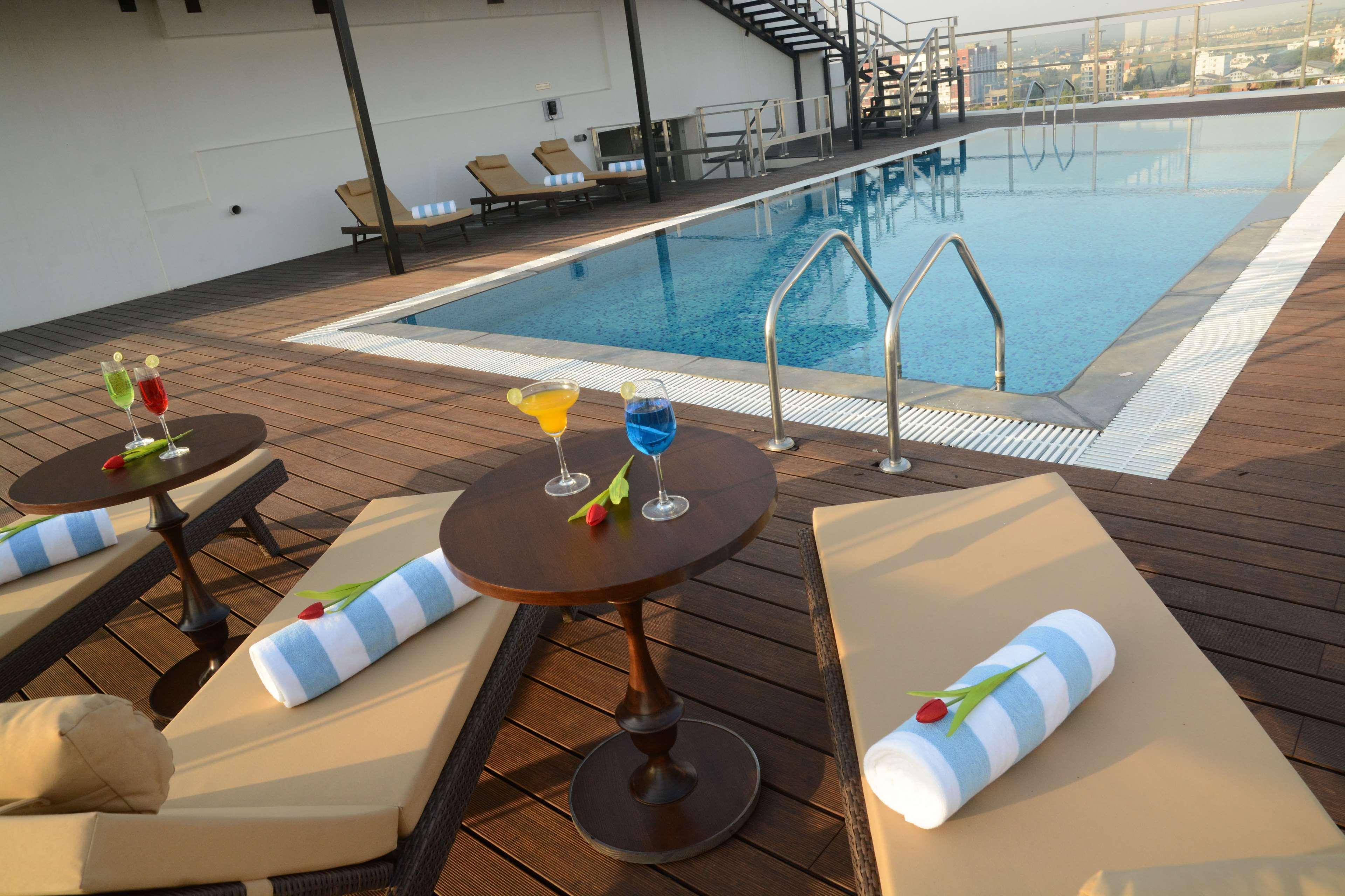 Country Inn & Suites By Radisson Kota Kota  Exteriör bild